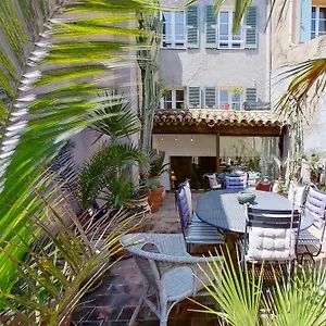La Maison Du Frühstückspension